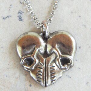 SKULL NECKLACE - DOUBLE SKULL HEART - w/ 24 inch chain
